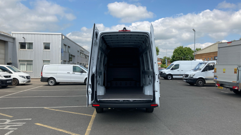 Mercedes-Benz Sprinter 315Cdi L3 Diesel Rwd 3.5t H2 Pro Van